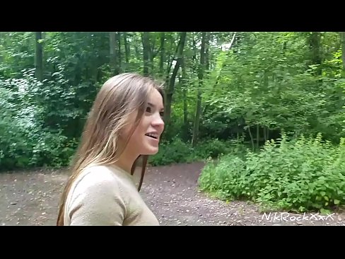 ❤️ J'ai proposé à Evelina de baiser dans un lieu public ! Elle a dit oui. Puis je l'ai baisée dans le cul et j'ai joui dans sa bouche. Puis elle s'est pissée dessus. ❤️❌ Porno at us ❌